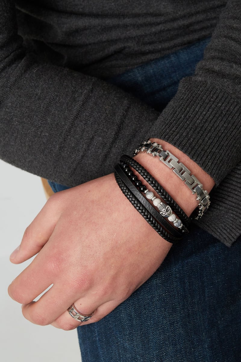 Dubbele mannenarmband gevlochten met kralen en doodskopbedel - bruin/zwart