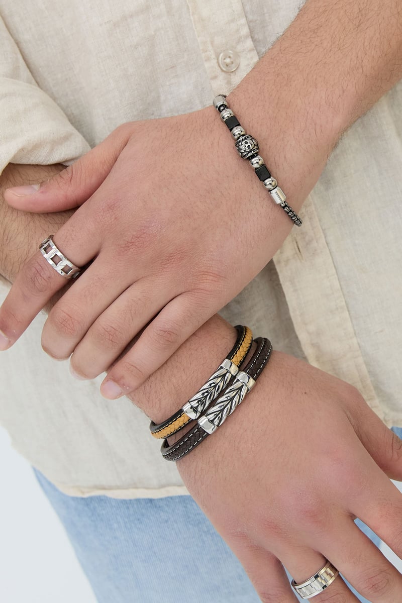 Bedelarmband met doodskop 