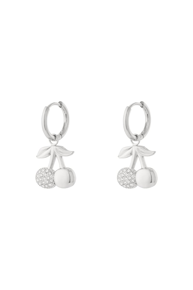 Oorbellen met kersenkleurige glitter